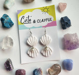 Pearl drop Clam Shell Dangles - Metalic white